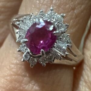 Gorgeous Natural Ruby & Diamonds on Pt 900 Platinum Ring size 7.75, 4.6 grams